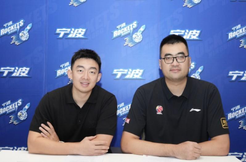 官方:张兆旭加盟宁波男篮,将担任助理教练一职